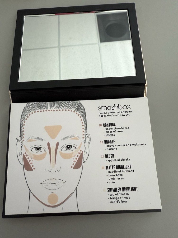 Smashbox Cali Contour Palette Kit - New With No Box