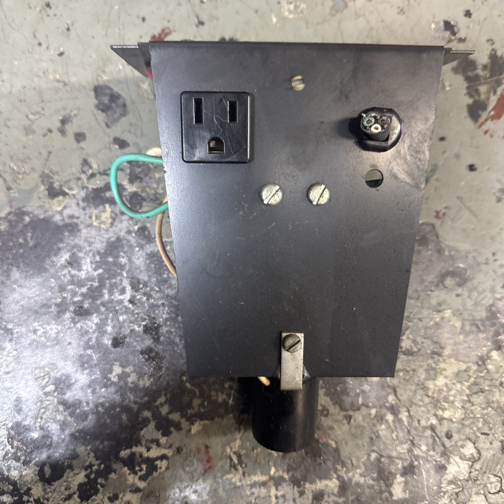 Craftsman 113 floor drill press headstock No power cord  light socket bracket