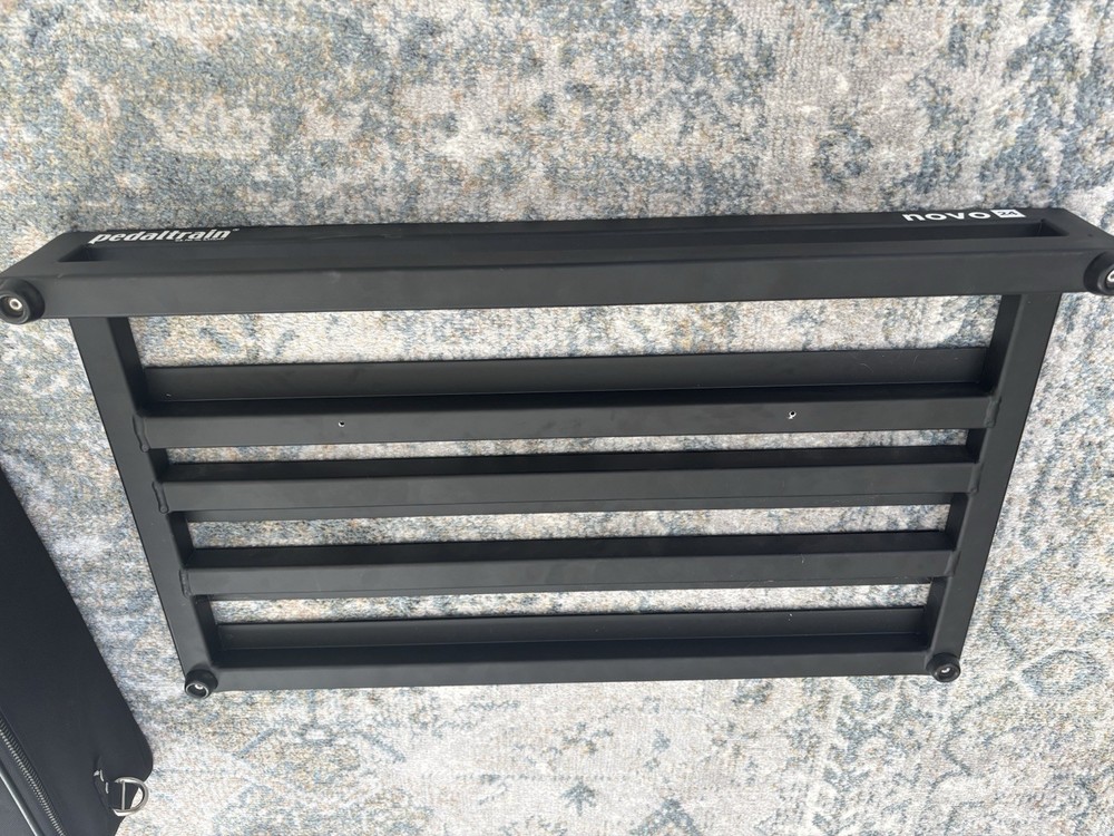 Pedaltrain Novo 24 w/ Soft Case