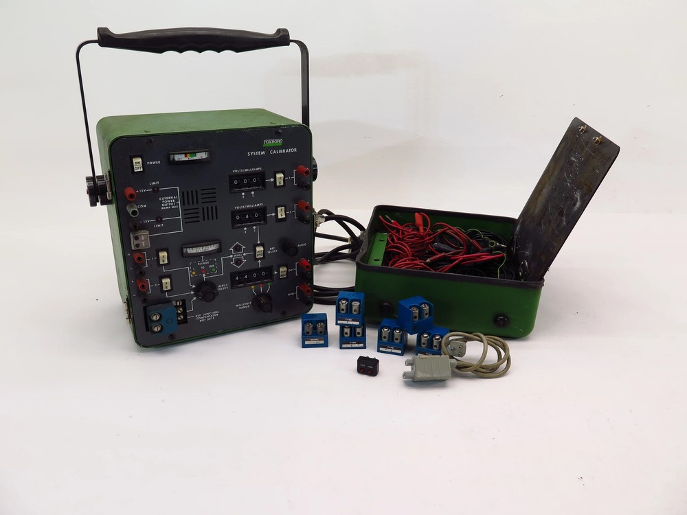 Invensys Foxboro 2AT-CAL Spec 200 System Calibrator