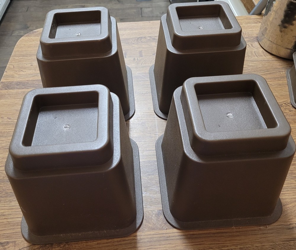 CreativeWare Adjustable Bed Riser System - Small & Large Set (Brown) 8 PC