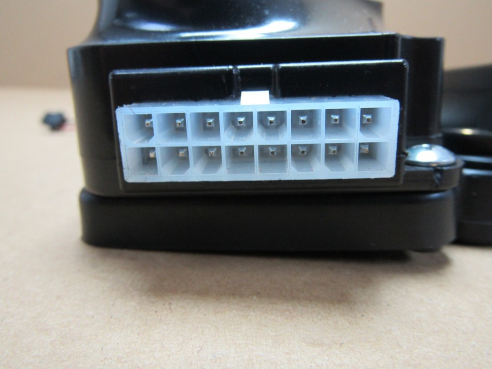 E-Max VS1 2022 1,733 miles minor control module (12533)