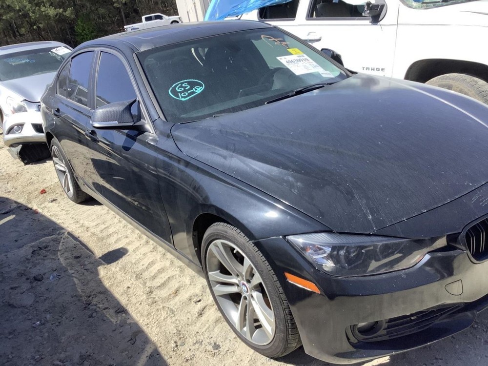 328I 2012 Glove Box 4577815