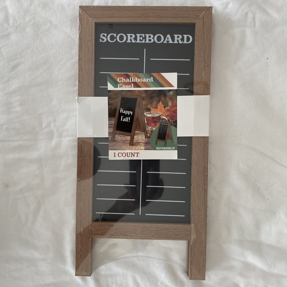 CHALKBOARD SCOREBOARD EASEL