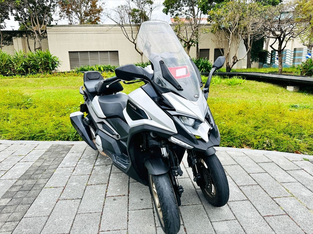 KYMCO CV3 SW.ASSY LEFT HANDLE COMP. 3520A-AGJ5-E00