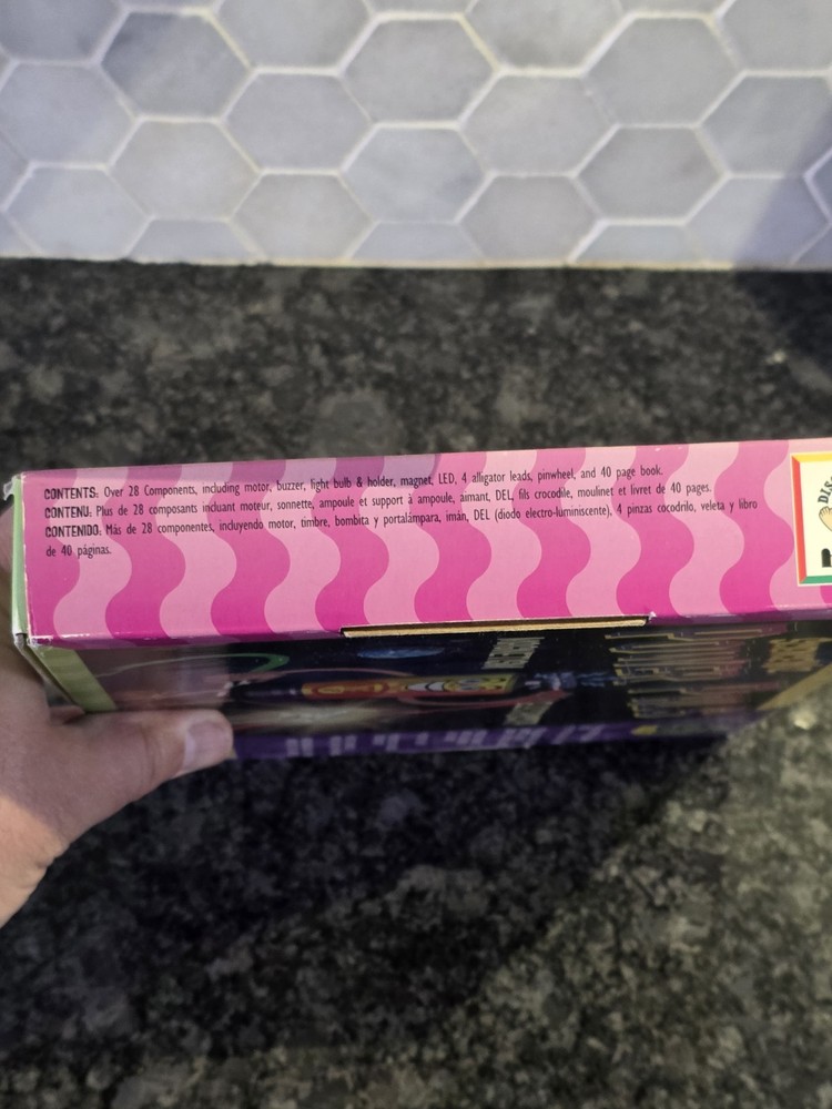 Science Wiz Book and Kit - Electricity