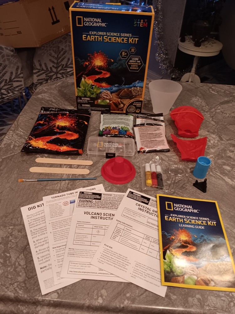 National Geographic Earth Science Kit- 10 Rock Collection-Missing Dig Brick Only