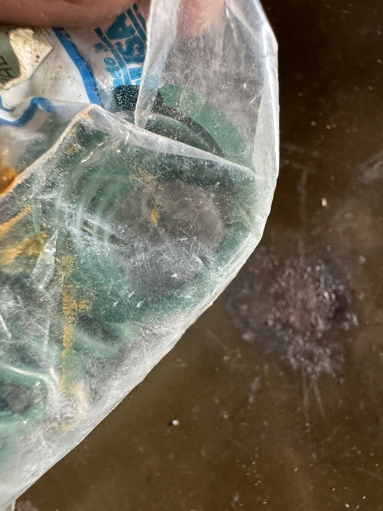 Original Bostitch Part # 854016 SPRING-HEAD VALVE