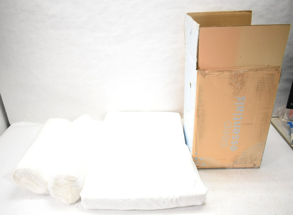 Sleep Essentials Queen Size Bedding Set White Mattress Protector/Topper
