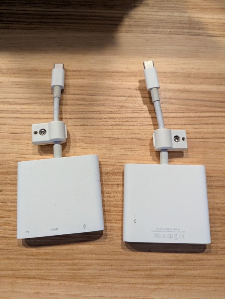 Apple USB-C Digital AV Multiport Adapter, Model #: A1621