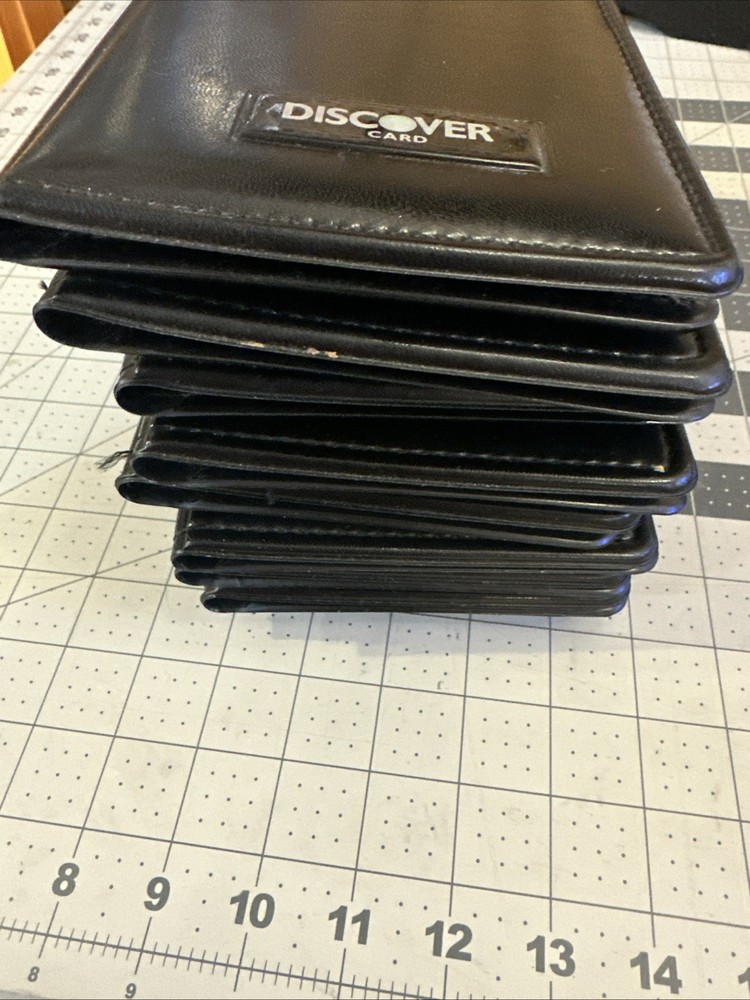 9- Used Double Panel Discover CHECK Books PRESENTERS RESTAURANT