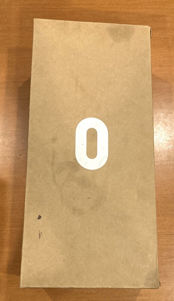 Oculus Meta Quest 2 White Virtual Reality Headset and Controller Set