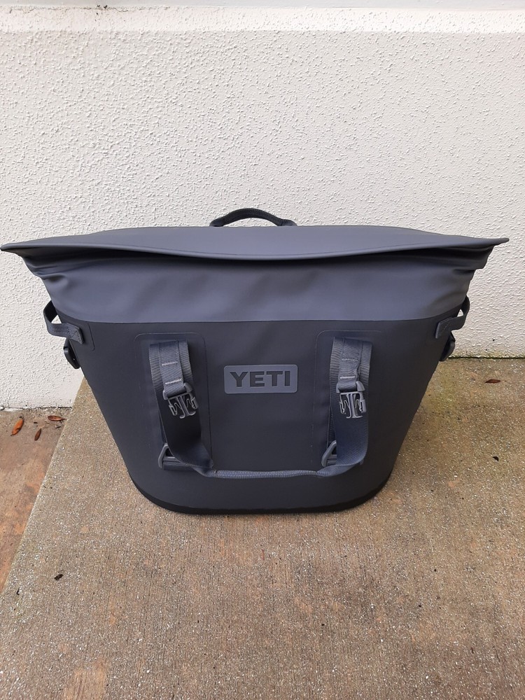 Yeti M30 Tote Cooler