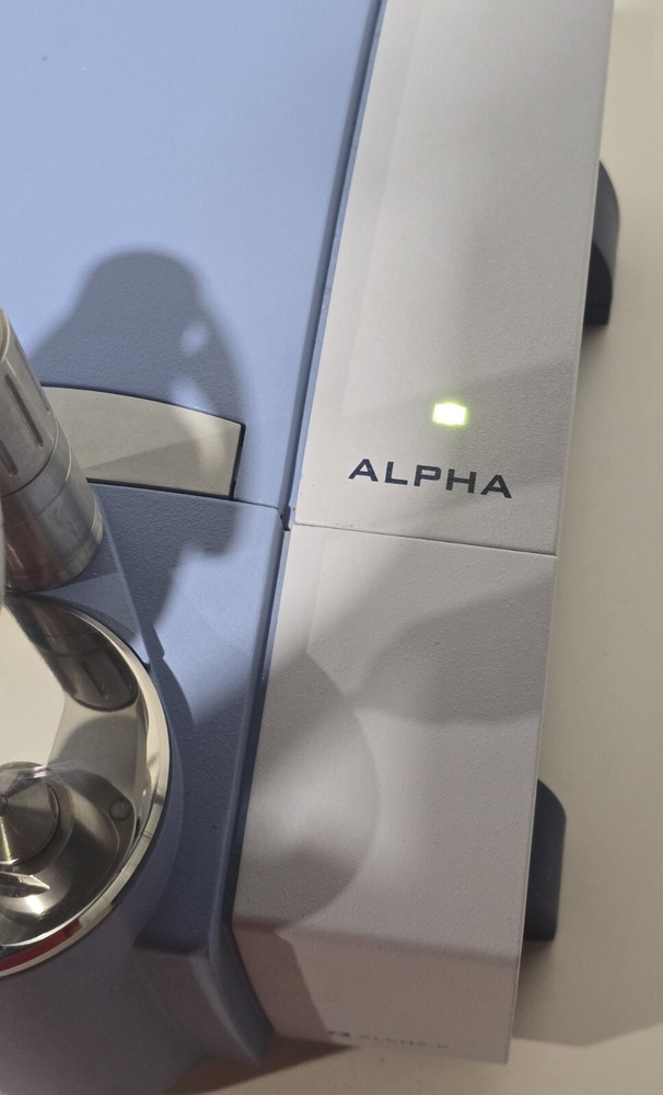 Bruker Alpha Compact FTIR with Alpha-P Platinum ATR Sampling Module