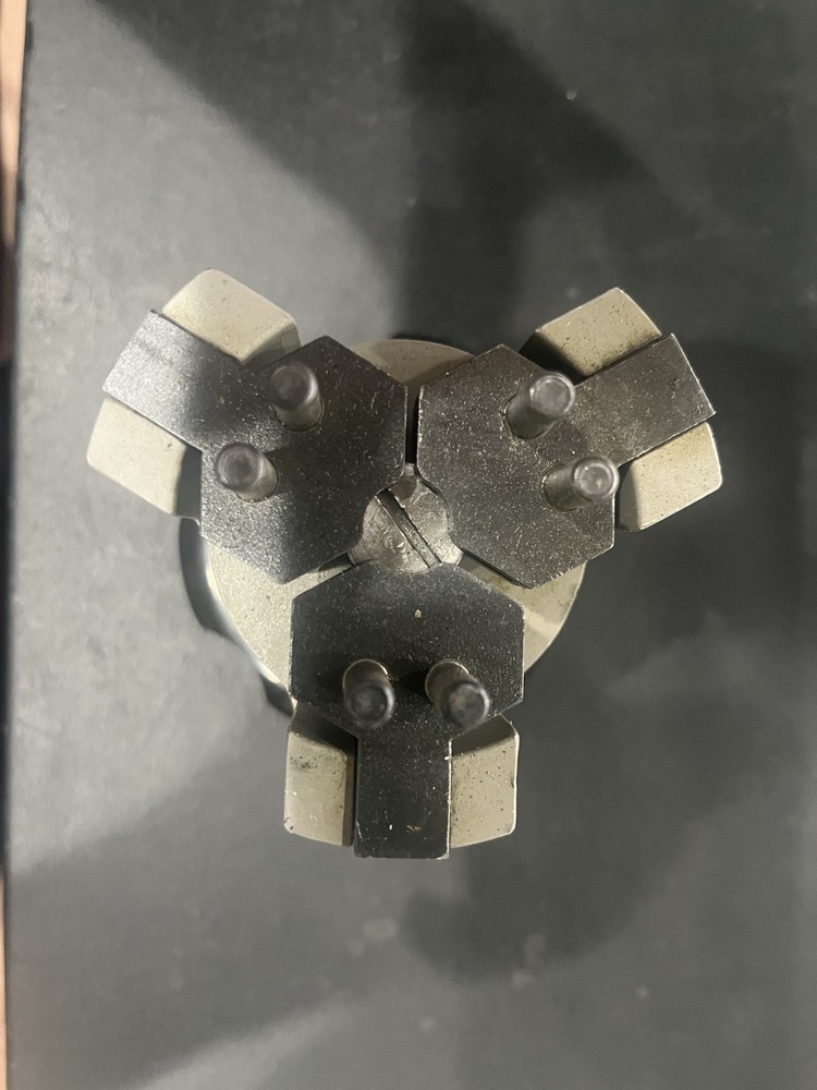 MicroCentric Collet Change Fixture MA32A