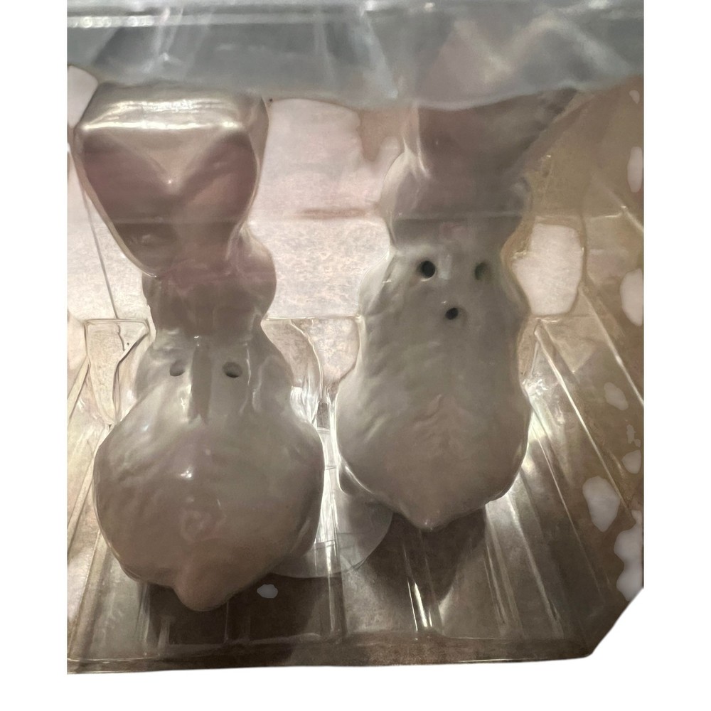 Threshold Bunny Salt and Pepper Shakers Set White Stoneware NWT Easter Decor