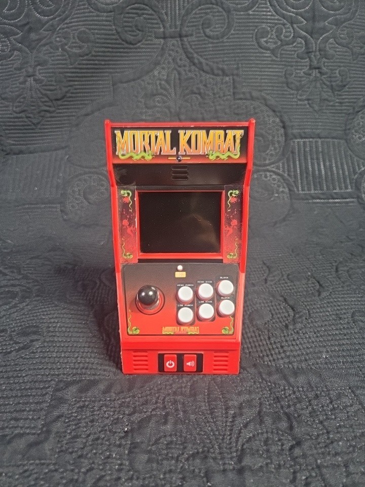 MORTAL KOMBAT Mini Arcade Klassic Video Game Console Midway TESTED