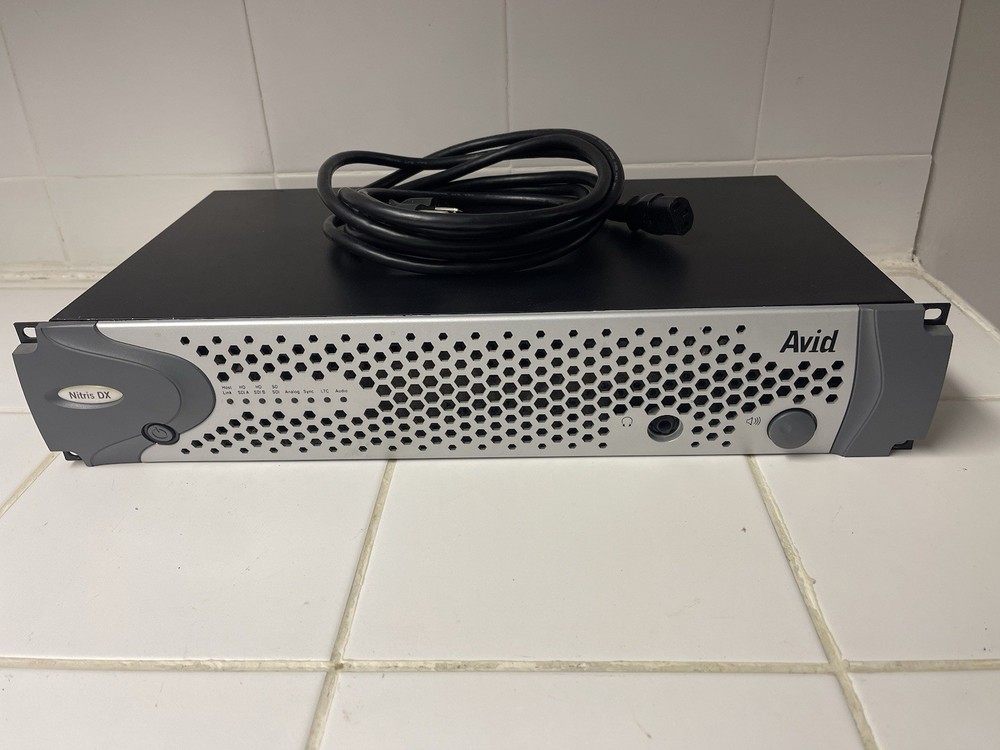 Avid Technology 7020-20084-XX Nitris DX Audio Video Interface Box (TESTED)