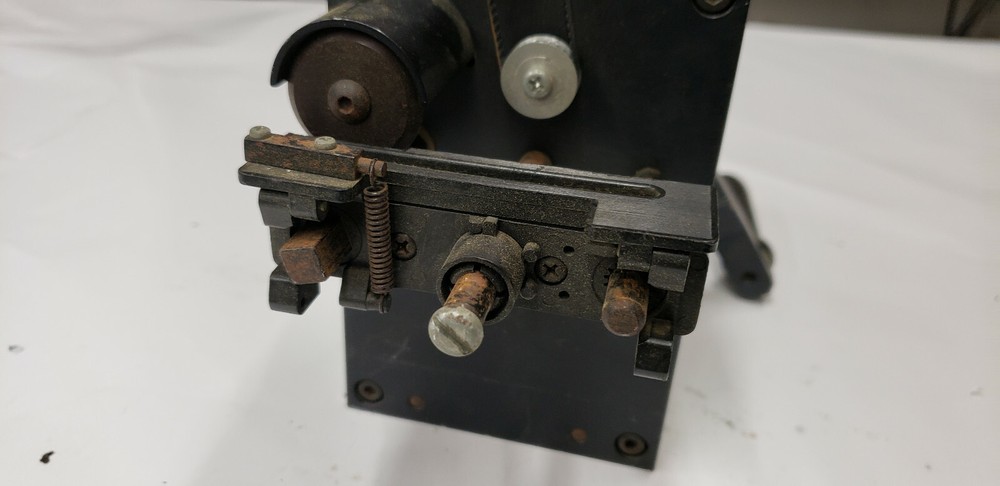 ATC-210 Hand Operator Lead Former with NON-WORKING Counter. PART UNIT ONLY