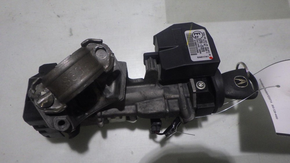 06 ACURA TSX Ignition W/Key