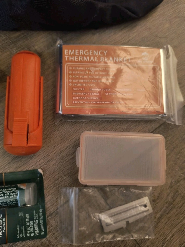 Mini Survival/Hiking Kit