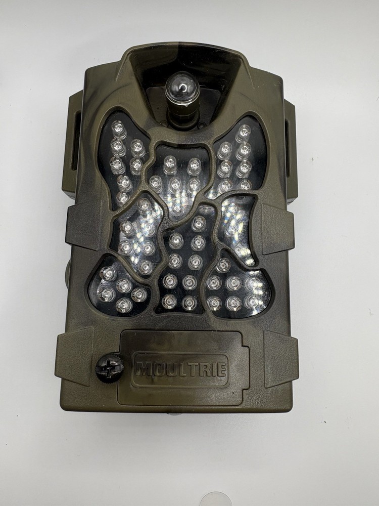 Moultrie Deer Flash Extender 850 Low-glow infrared Extends Flash Range No Camera