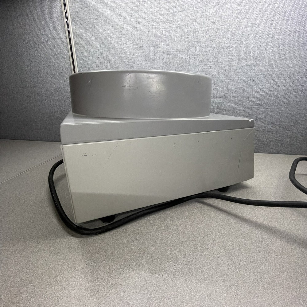 Yamato BM400 Water Bath.