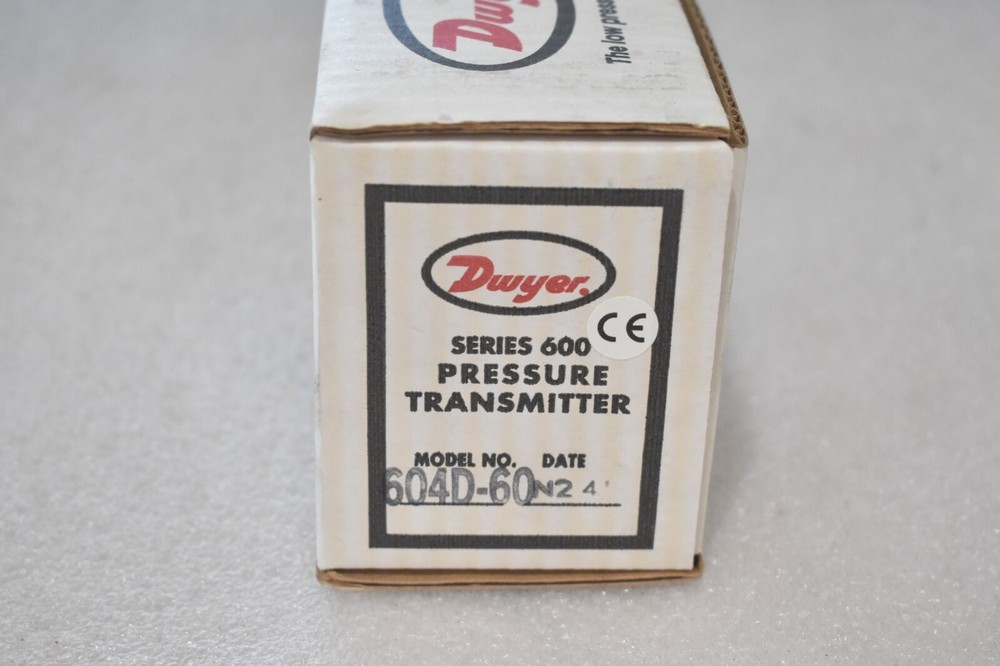 DWYER MODEL 604D-60 MINIHELIC DIFFERENTIAL PRESSURE INDICATING TRANSMITTER