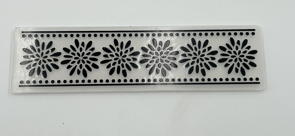 14 Embossing Folders Plastic Cuttlebug Unbranded Plastic Misc And Christmas