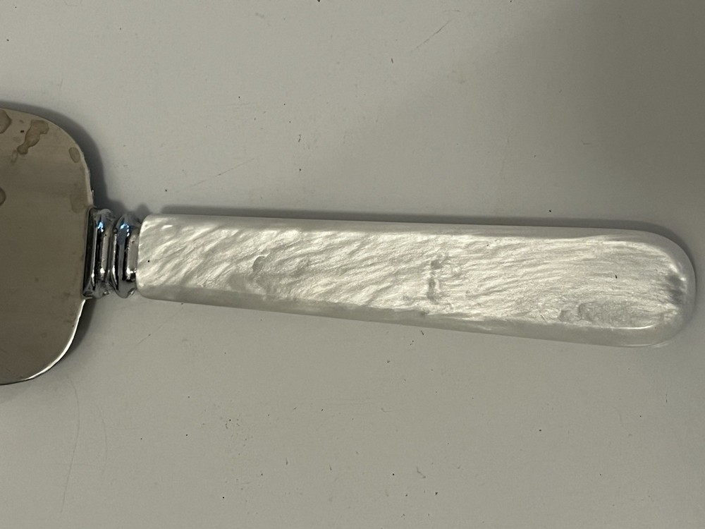 Vtg Treasure Masters Stainless Pie & Cake Server England Pearlized Handle