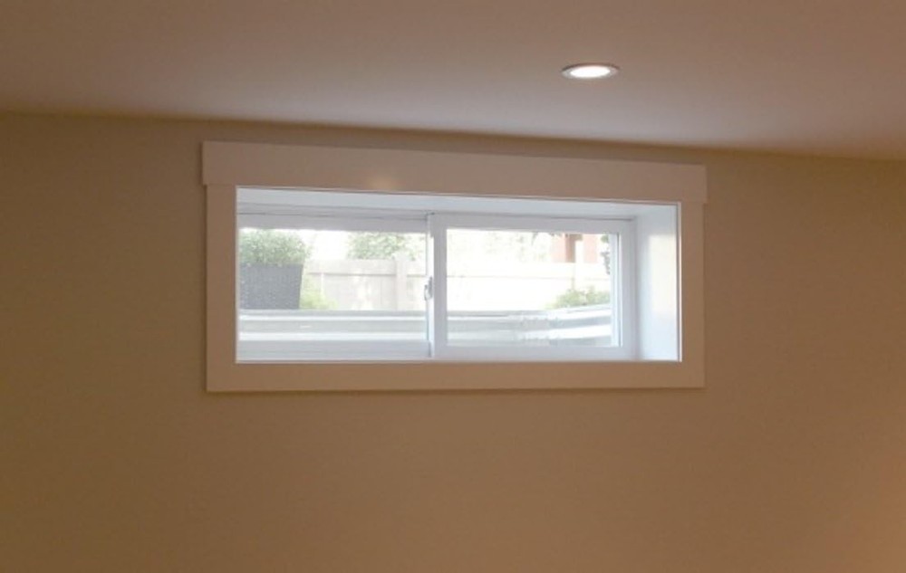 VBSI3214PR Window, 32" x 14", White