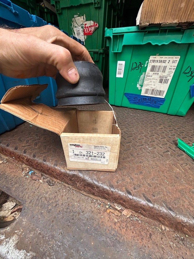 DAYTON 321-232 BUSHING 9W.