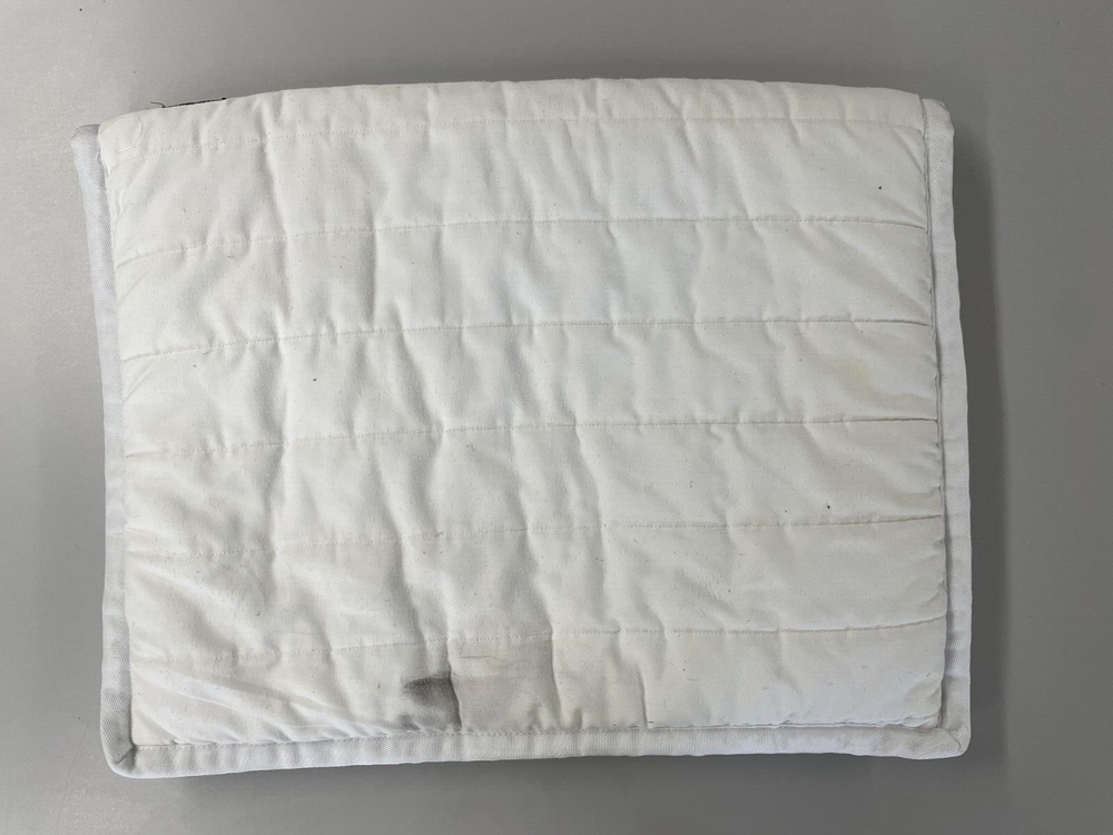 Dover saddle pad square quilt white
