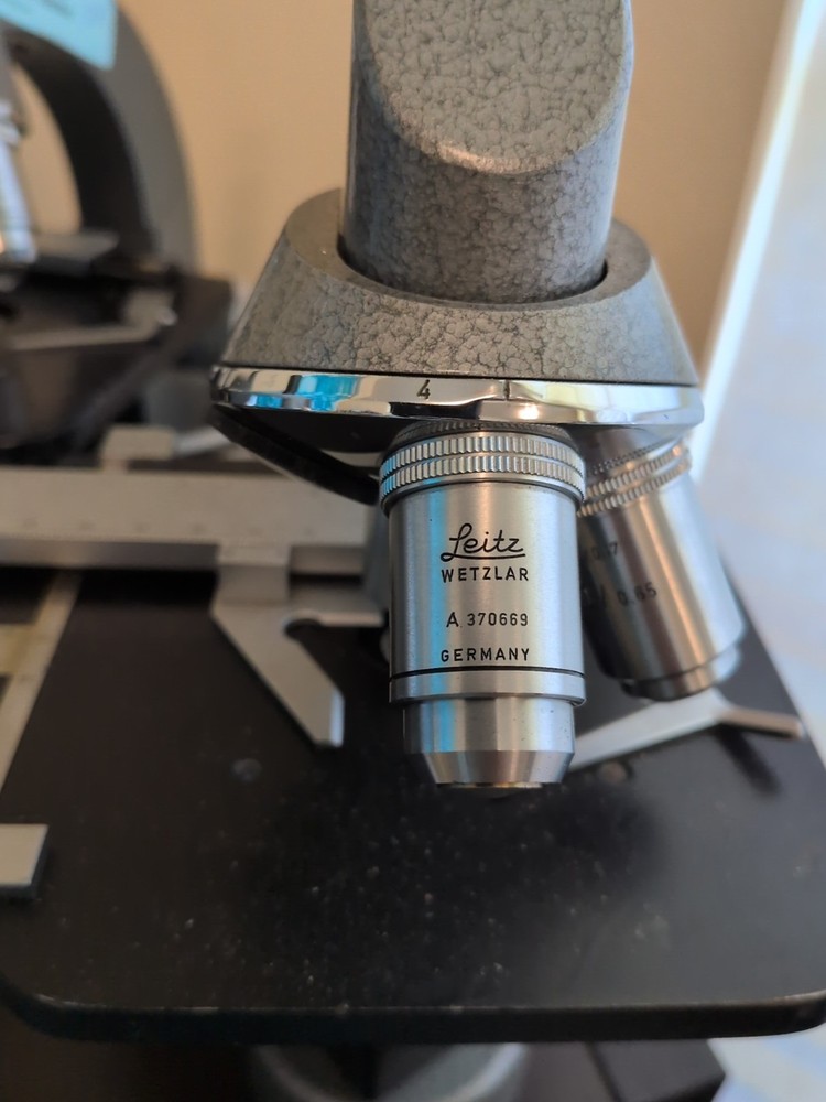 Lot Of 4eitz microscope ( Light Will Not Come On )