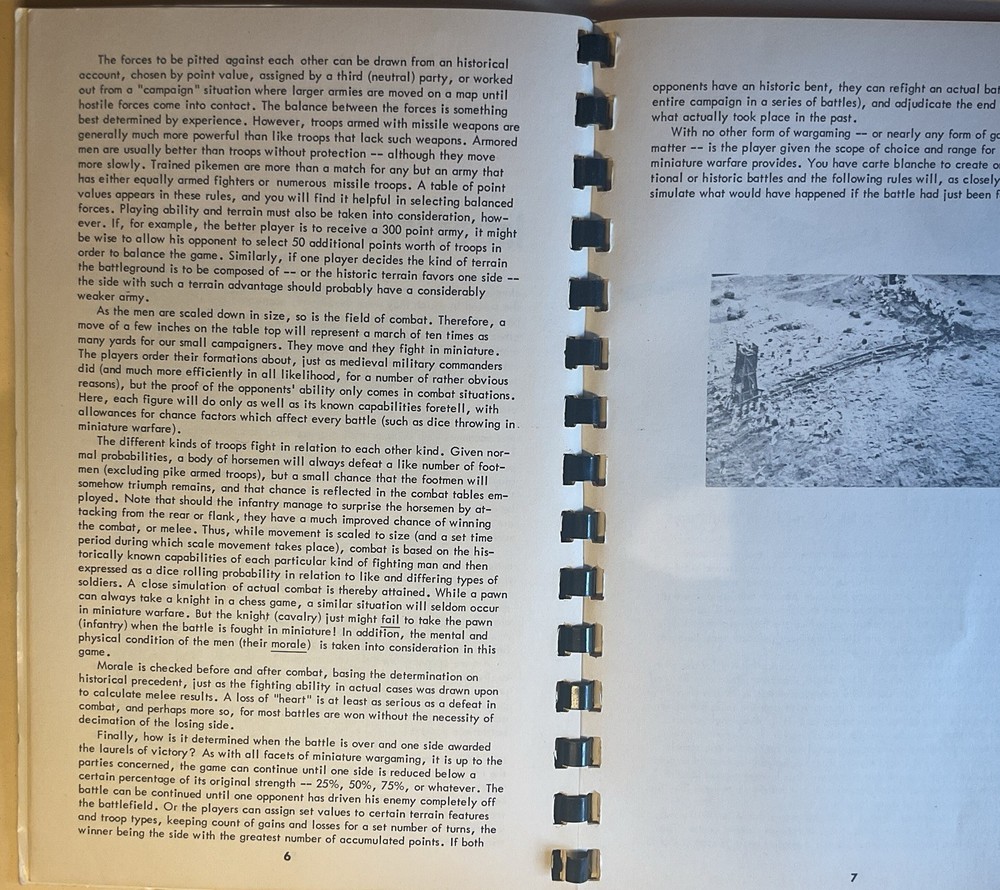 TSR Rules Chainmail Rules for Medieval Miniatures (3rd Ed, 7th Printing, 1979)
