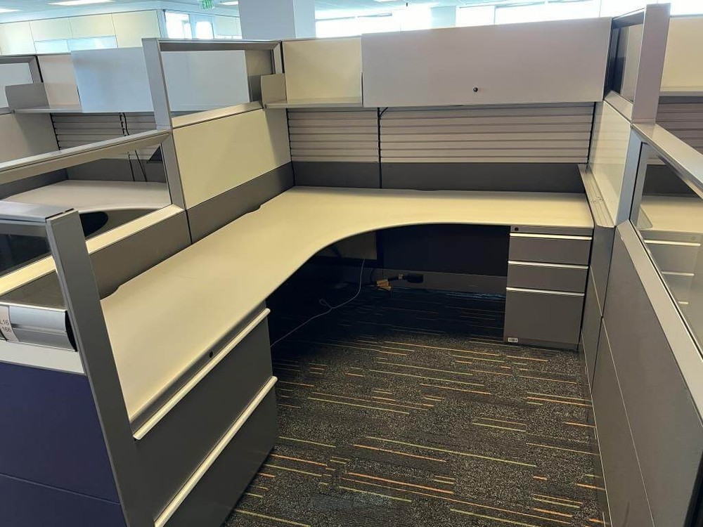 Knoll Dividends 6x8 Used Cubicles