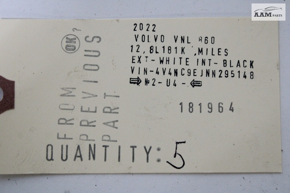 2022 VOLVO VNL860 D13 FRONT DASHBOARD DASH FALSE IMITATION SWITCH SOCKET OEM