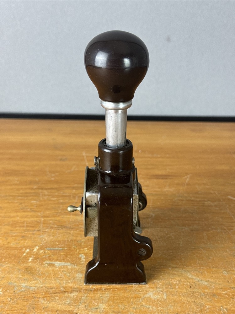 Vintage Bates Numbering Machine 6 Wheels Style E automatic Numerical Stamper