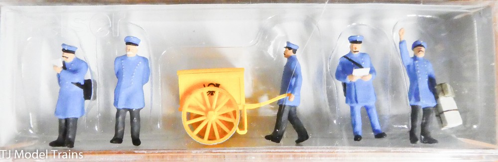 Preiser HO #12198  1900s Figures -- Postal Officials pkg(5)