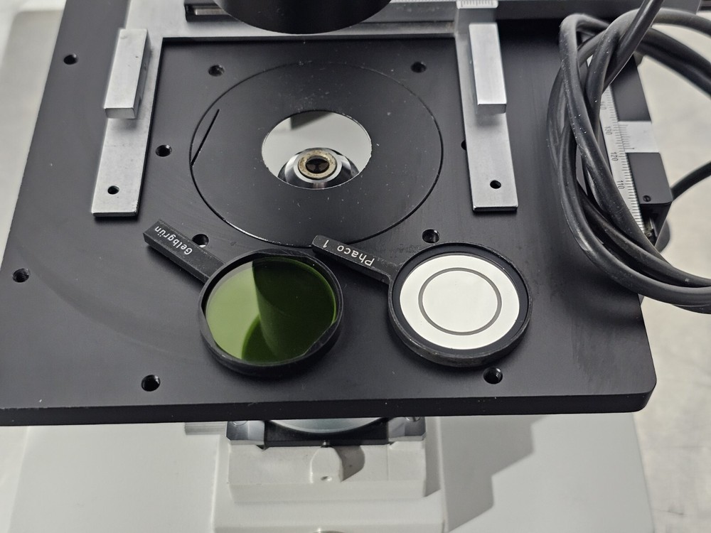 Leitz Diavert Inverted Phase Contrast Tissue Culture Microscope