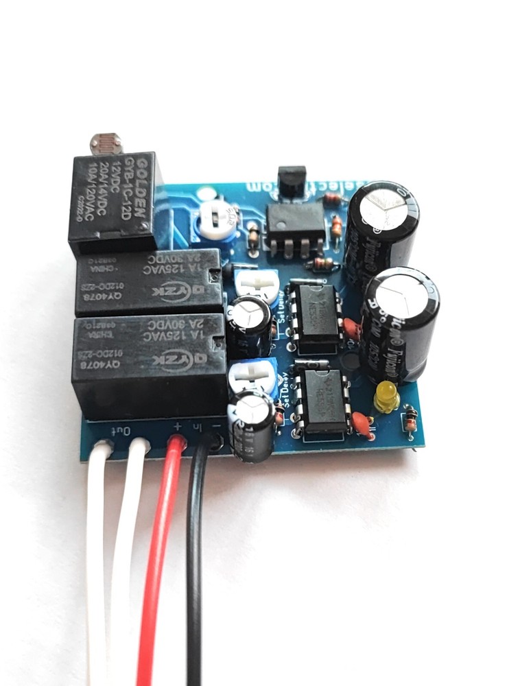 Full Atomatic Chicken Coop Reverse Polarity Door Gate Opener 12V 2A light sensor