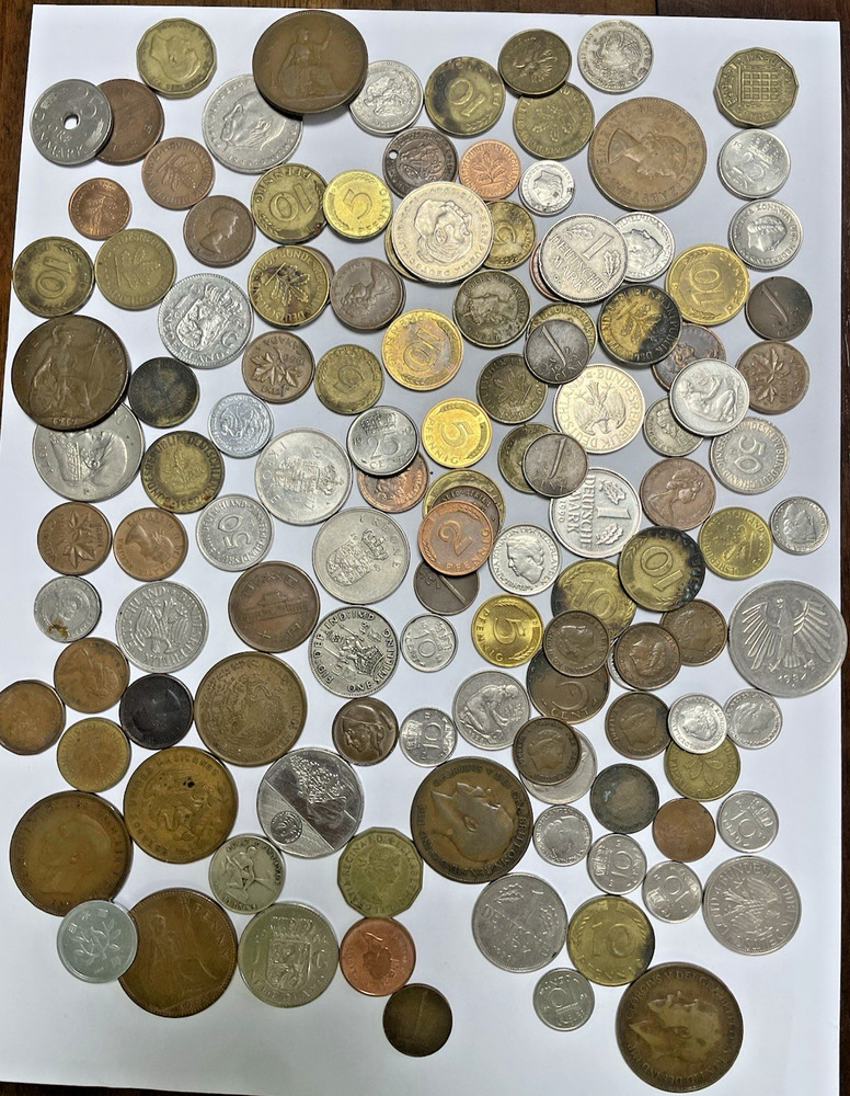 World Coins Bulk 150 + Nice Variety