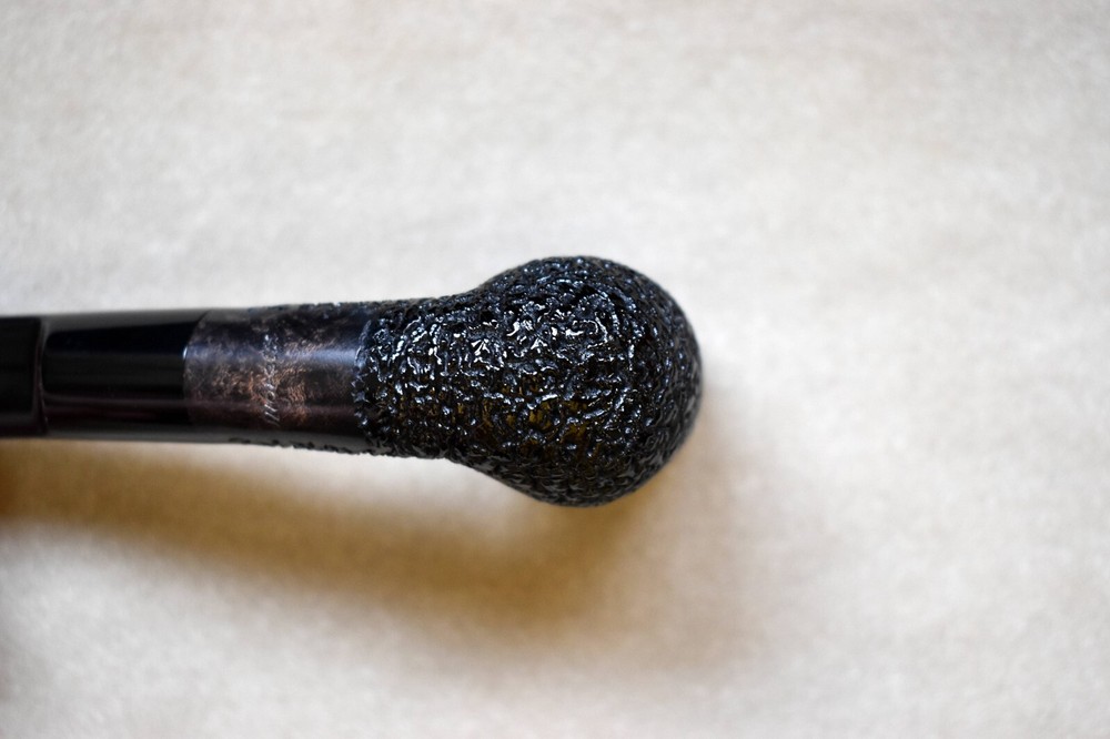 Moretti Pipe Black Rusticated Freehand