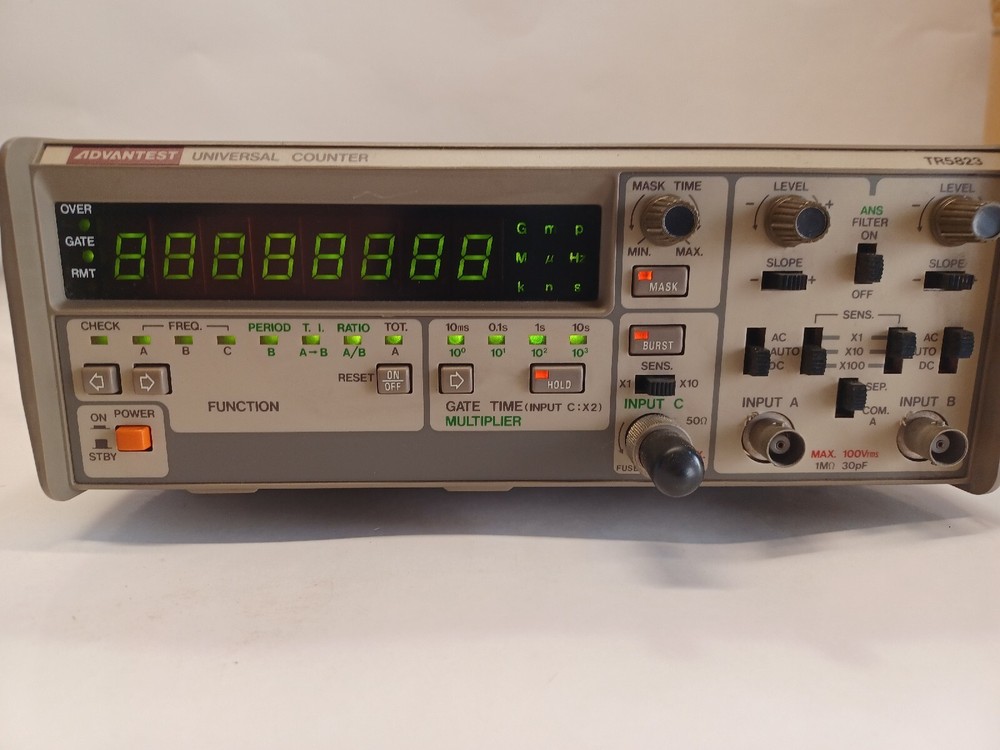 Vintage Advantest TR5823 Universal Counter