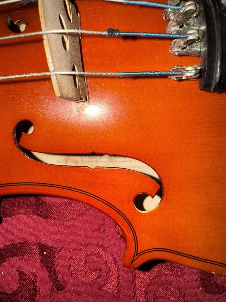 Otto Bruckner Antonius Stradivarius Design Case & Bow Needs Slight Work