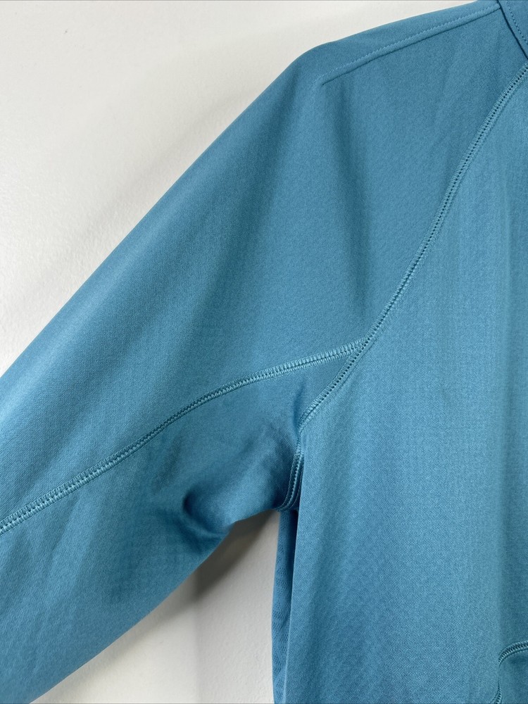 The North Face Women’s L Teal Blue Flashdry Long Sleeve Base Layer Pullover