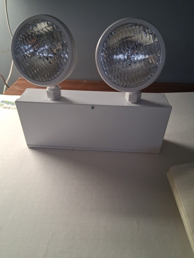 Mule Lighting EC-6-27-2 2-Light Emergency Light 27-Watt 6-Volt