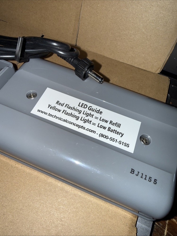 Rubbermaid TC Technical Concepts One Shot® Liquid Auto Soap Replace Battery pack