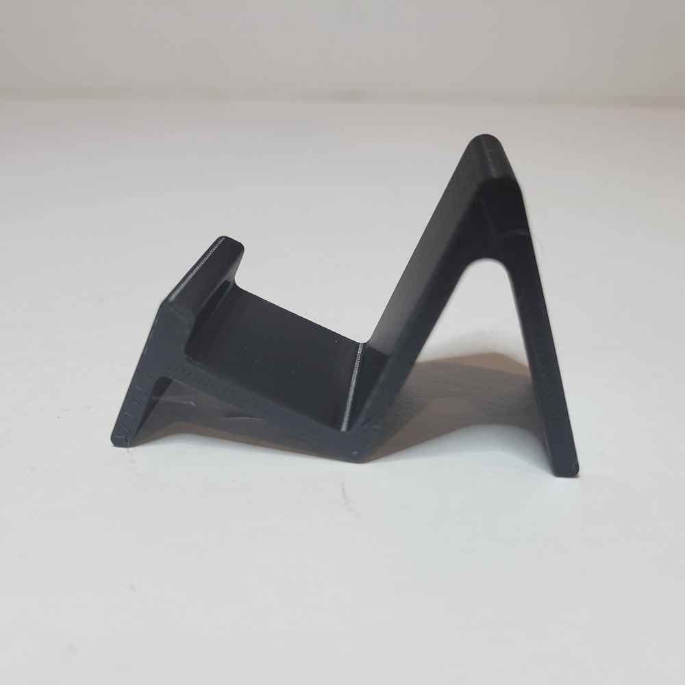 3 PACK New Nintendo 3DS Discrete Display Stand Holder Black