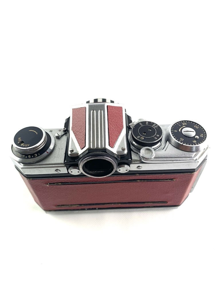 Edixa Mat Reflex Mod D-L 35mm film camera